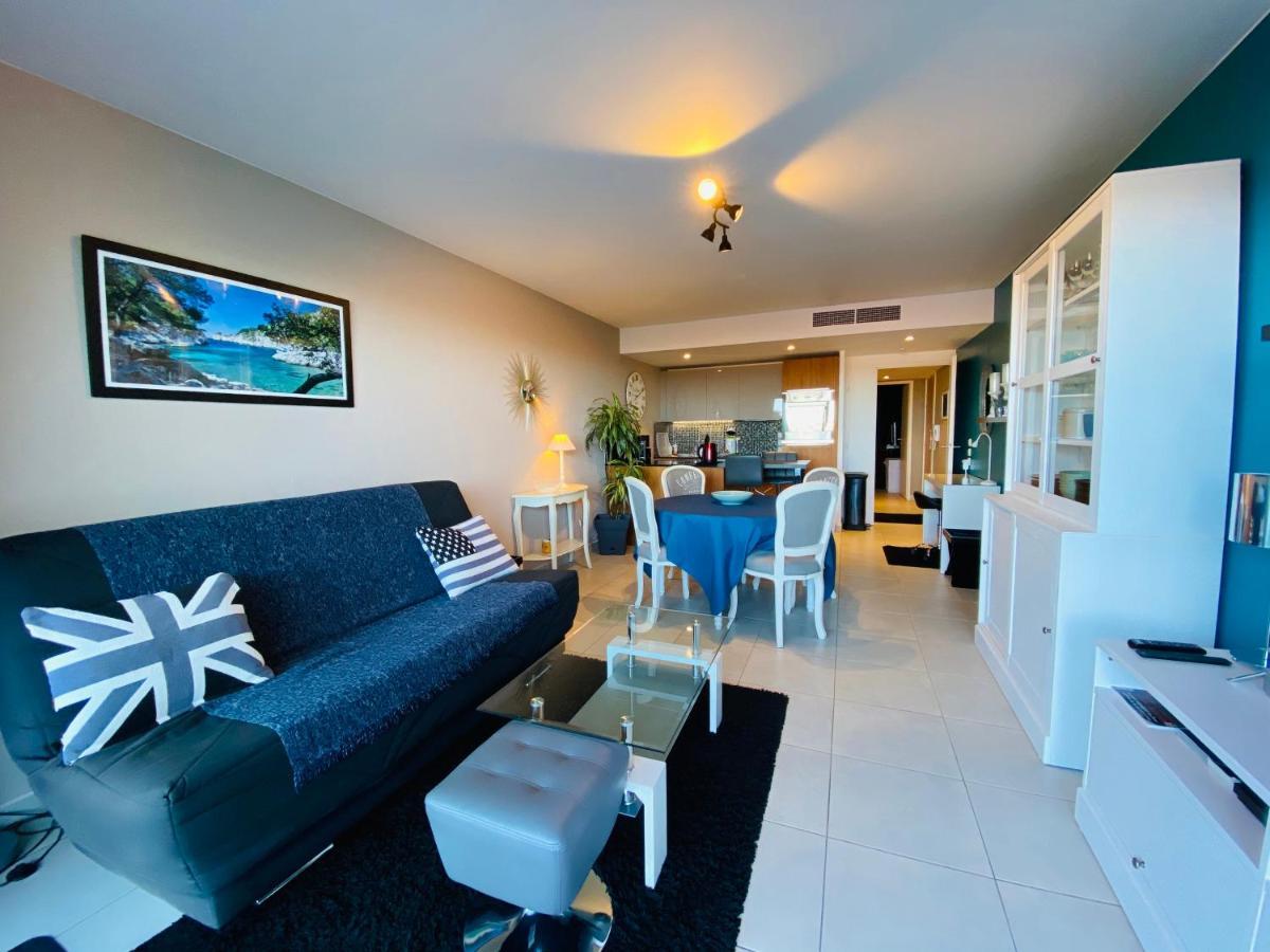 Apartment Luxury Flat Panoramic View - Swimming Pool - Parking - Terrace