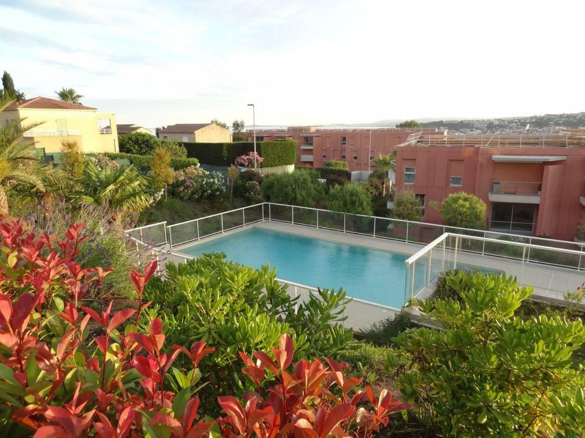 Luxury Flat Panoramic View - Swimming Pool - Parking - Terrace Apartment
